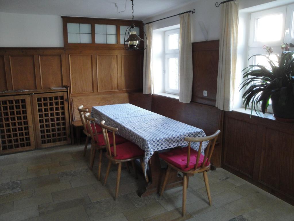 Bed & Kitchen Burgau Apartment Exterior foto